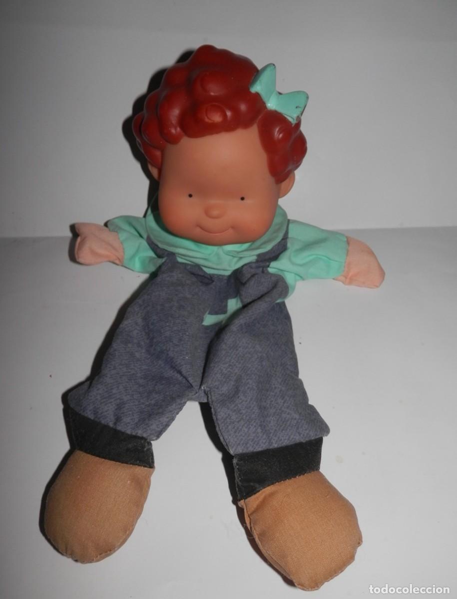 Mu&ntilde;ecas espa&ntilde;olas modernas: MARIONETA DE LA SERIE LAS TRES MELLIZAS