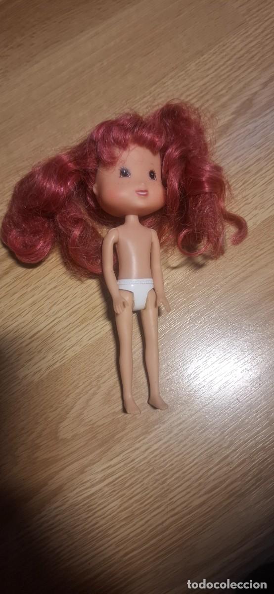 Mu&ntilde;ecas espa&ntilde;olas modernas: Mu&ntilde;eca tarta de fresa a&ntilde;os 2007