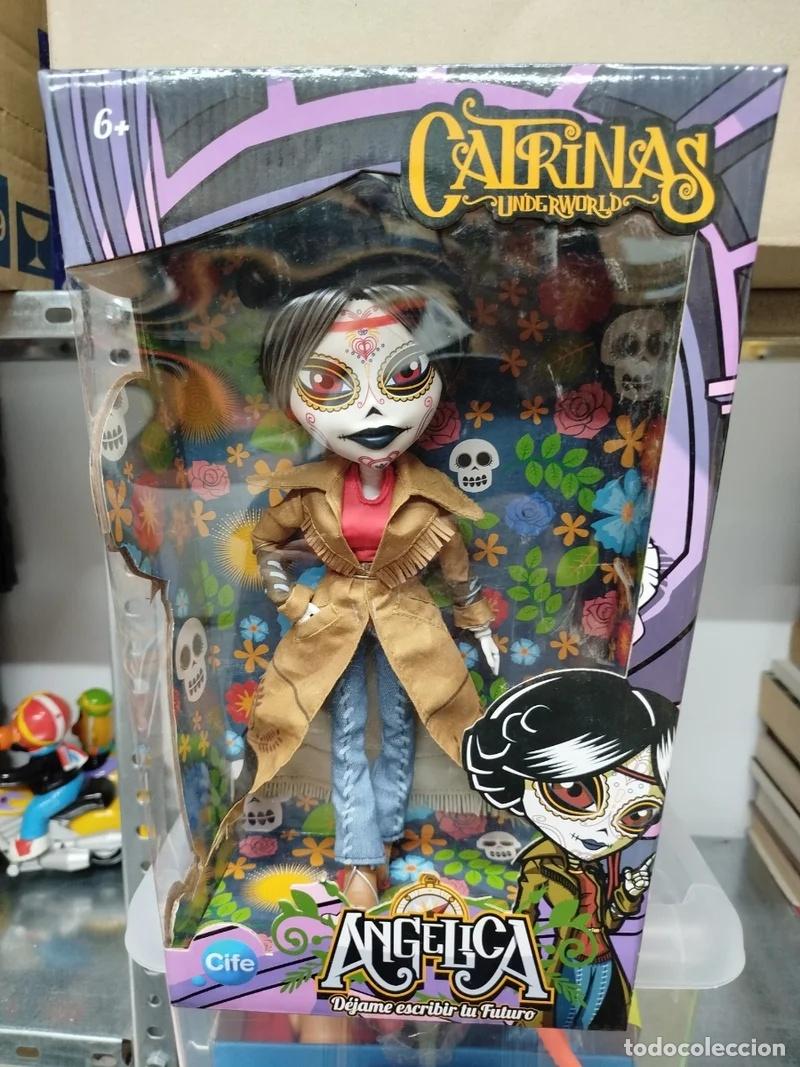 Mu&ntilde;ecas espa&ntilde;olas modernas: Mu&ntilde;eca Catrinas Underworld &rdquo;Ang&eacute;lica&rdquo;