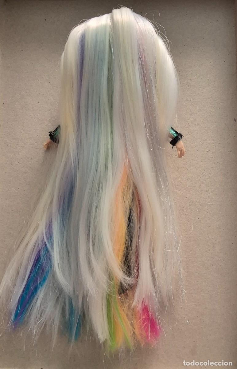 Mu&ntilde;ecas espa&ntilde;olas modernas: Mu&ntilde;eca rainbow high amaya raine - Foto 4