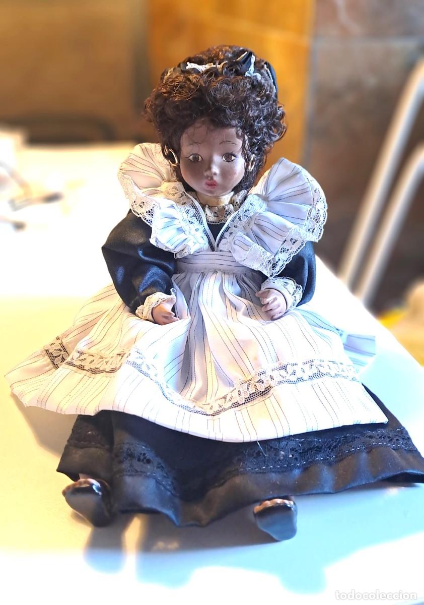 Mu&ntilde;ecas espa&ntilde;olas modernas: MU&Ntilde;ECA MULATA O NEGRITA DE CERAMICA MARCA PANAS (40 cm)