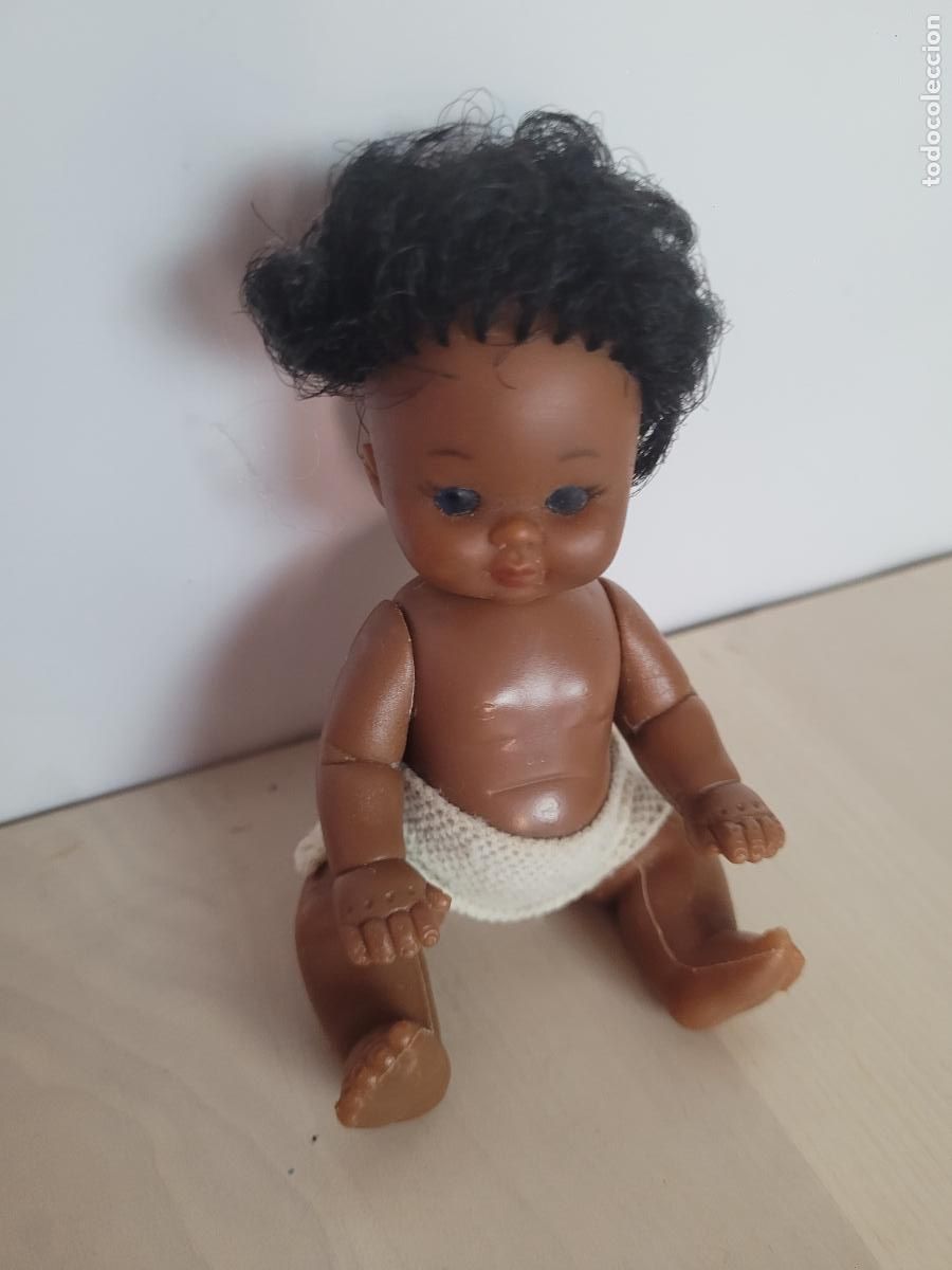 Mu&ntilde;ecas espa&ntilde;olas modernas: mu&ntilde;eca baberin de mu&ntilde;ecas bb negra negrito