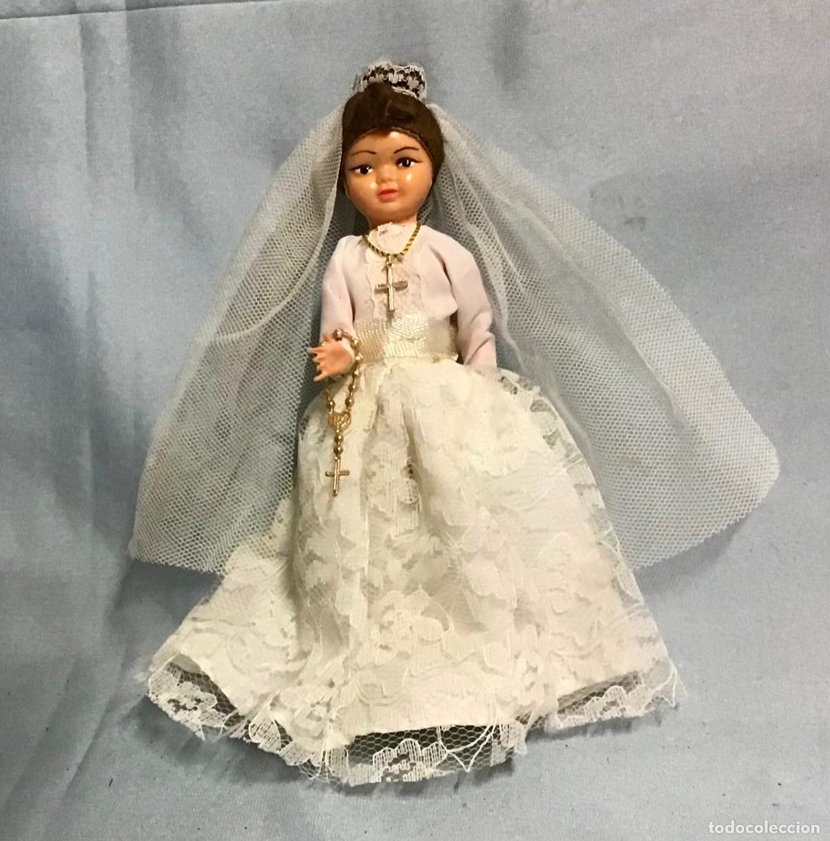 Mu&ntilde;ecas espa&ntilde;olas modernas: ANTIGUA MU&Ntilde;ECA DE COMUNION A&Ntilde;OS