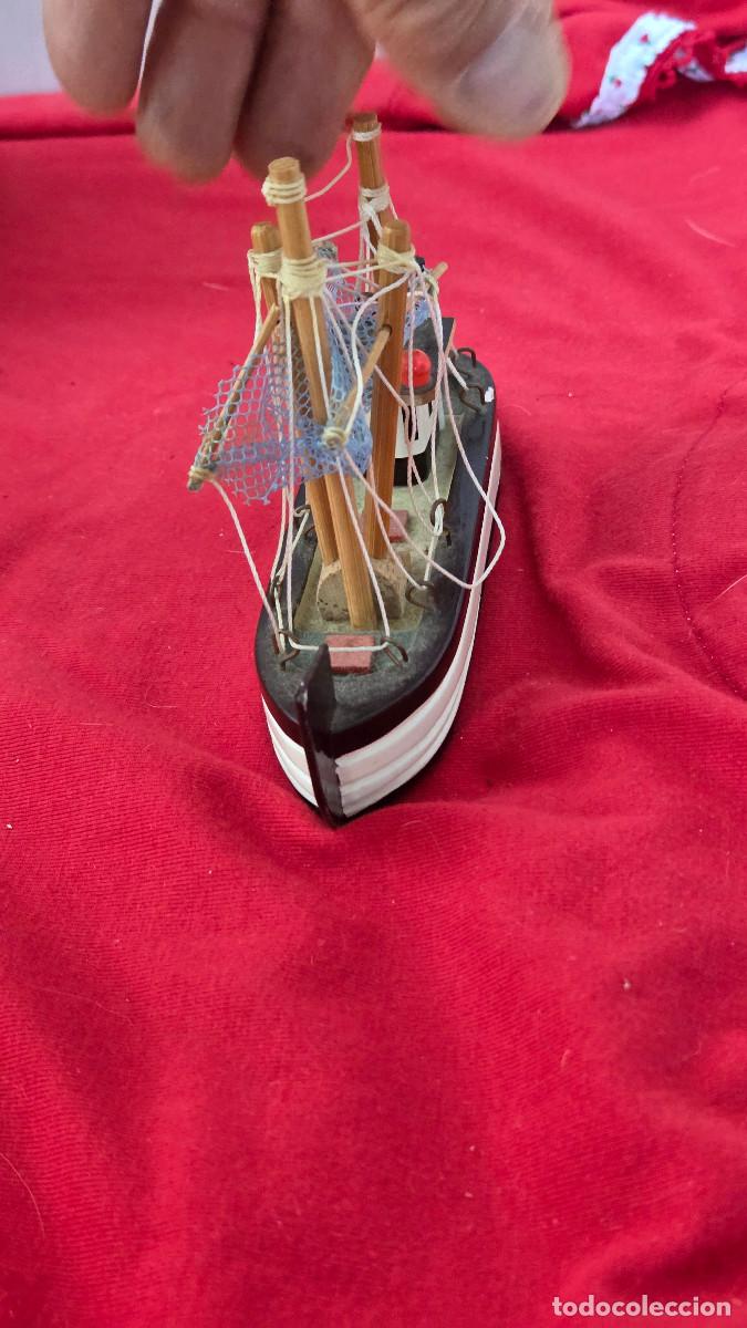 Mu&ntilde;ecas espa&ntilde;olas modernas: maqueta de barco de madera - Foto 4