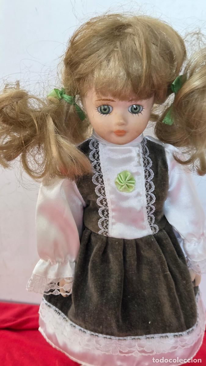 Mu&ntilde;ecas espa&ntilde;olas modernas: mu&ntilde;eca coleccionable vintage - Foto 2
