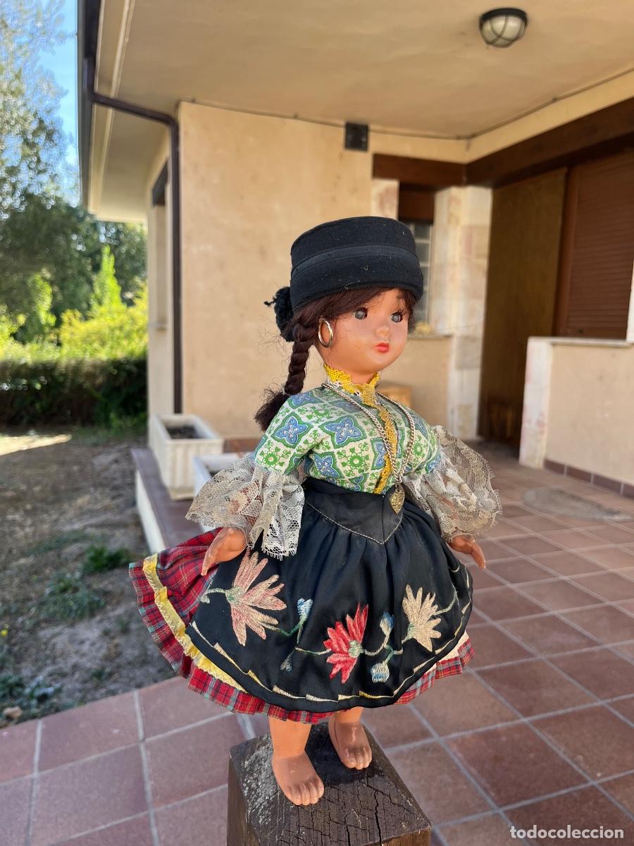 Mu&ntilde;ecas espa&ntilde;olas modernas: Mu&ntilde;eca Regional, a&ntilde;o 80 - Foto 1