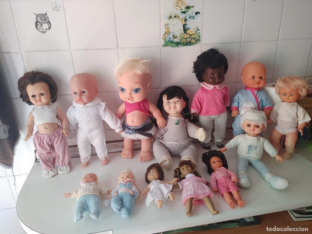 Mu&ntilde;ecas espa&ntilde;olas modernas: lote de 13 mu&ntilde;ecas variadas - Foto 1