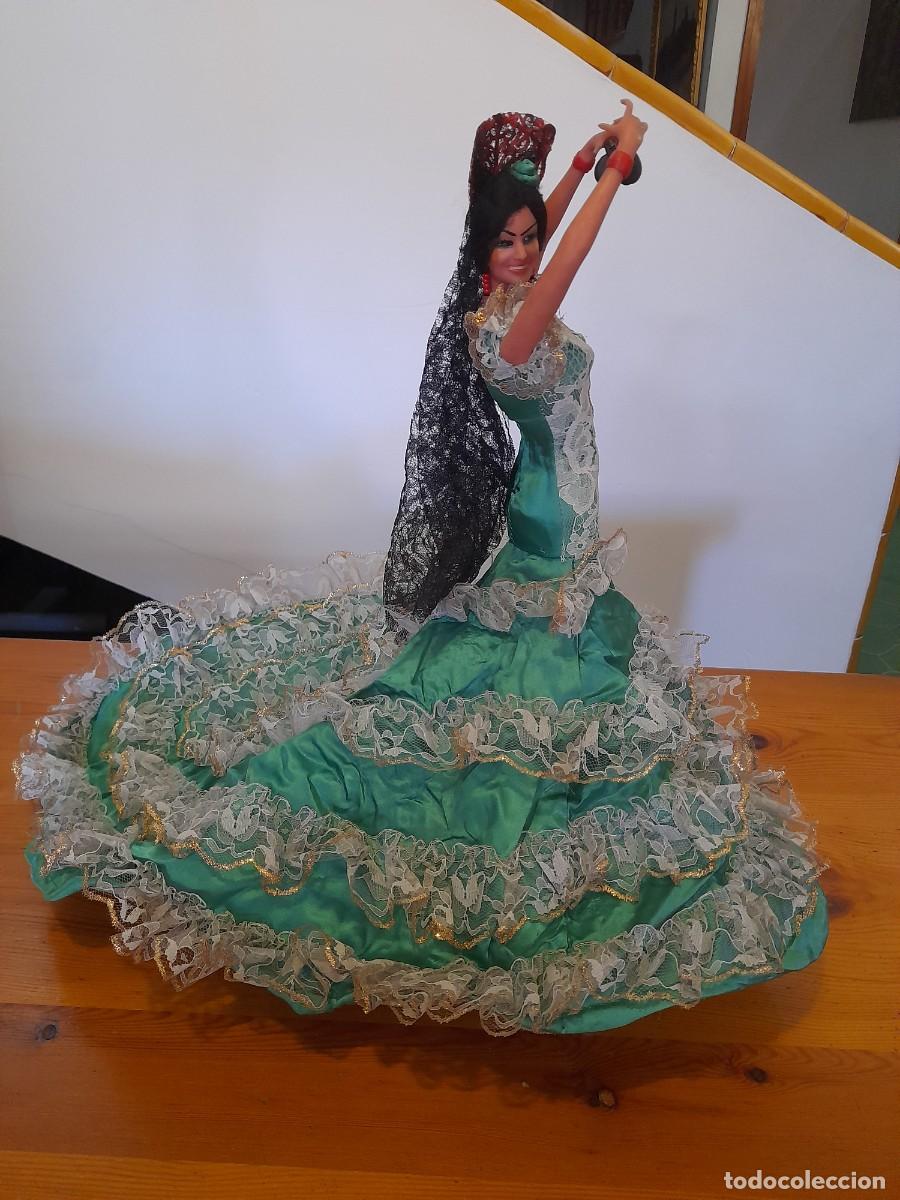 Mu&ntilde;ecas espa&ntilde;olas modernas: Mu&ntilde;eca Sevillana Marin Chiclana Spain 45cm. REF.A