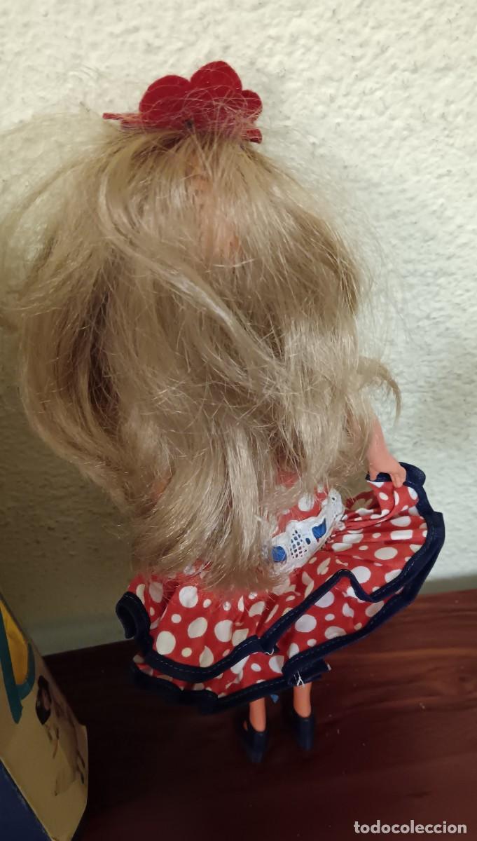 Mu&ntilde;ecas espa&ntilde;olas modernas: MU&Ntilde;ECA CORE RUBIA CON CONJUNTO GITANA EN CAJA REF. 250 - Foto 7
