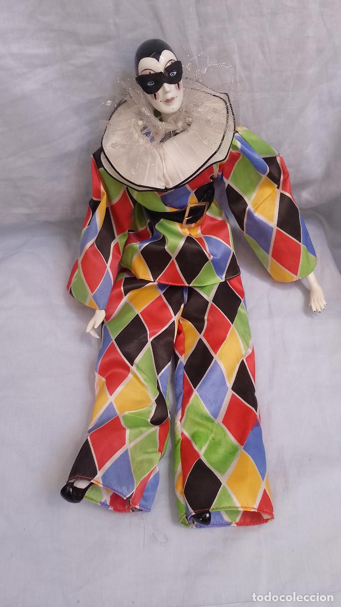 Mu&ntilde;ecas espa&ntilde;olas modernas: MU&Ntilde;ECA ARLEQUIN PORCELANA