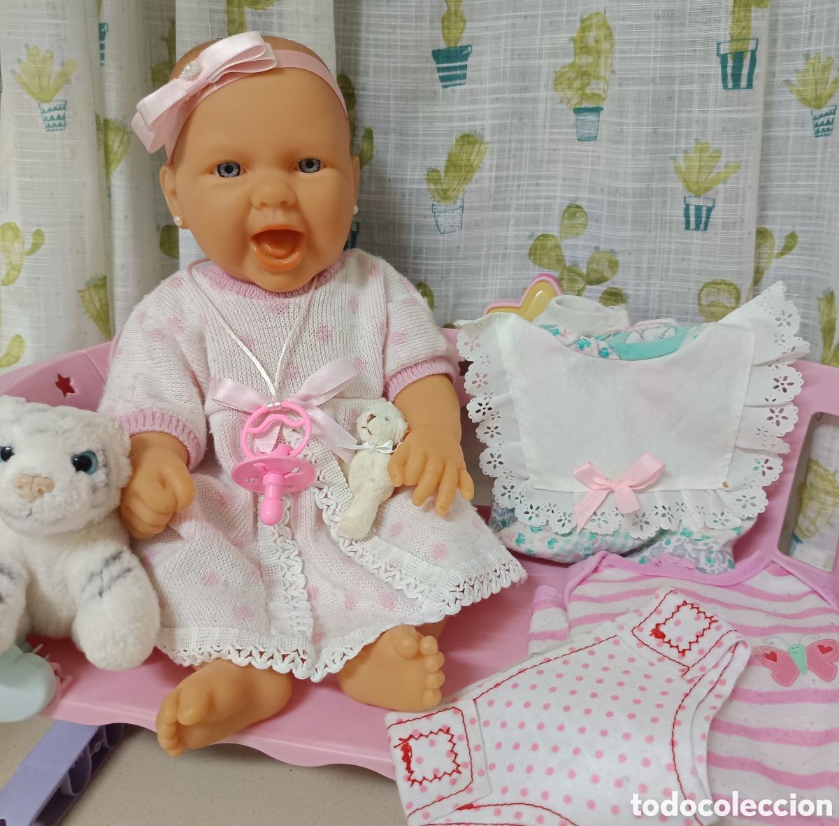 Poup&eacute;es Espagnoles Modernes: Preciosa Mu&ntilde;eca beb&eacute; Berenguer con ropa y chupete