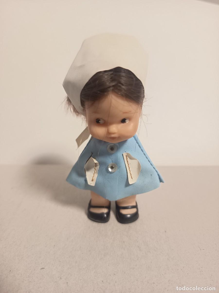 Mu&ntilde;ecas espa&ntilde;olas modernas: ANTIGUA MU&Ntilde;ECA TIN TAN DE FAMOSA ORIGINAL ENFERMERA A&Ntilde;OS 60-70