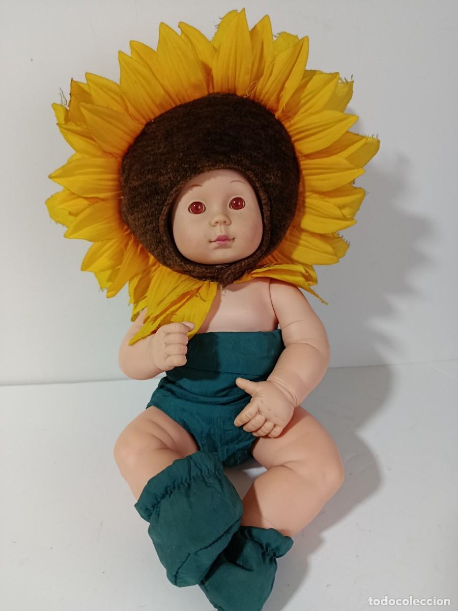 Mu&ntilde;ecas espa&ntilde;olas modernas: MU&Ntilde;ECO BEBE GIRASOL. A&Ntilde;O 2000 UNIMAX