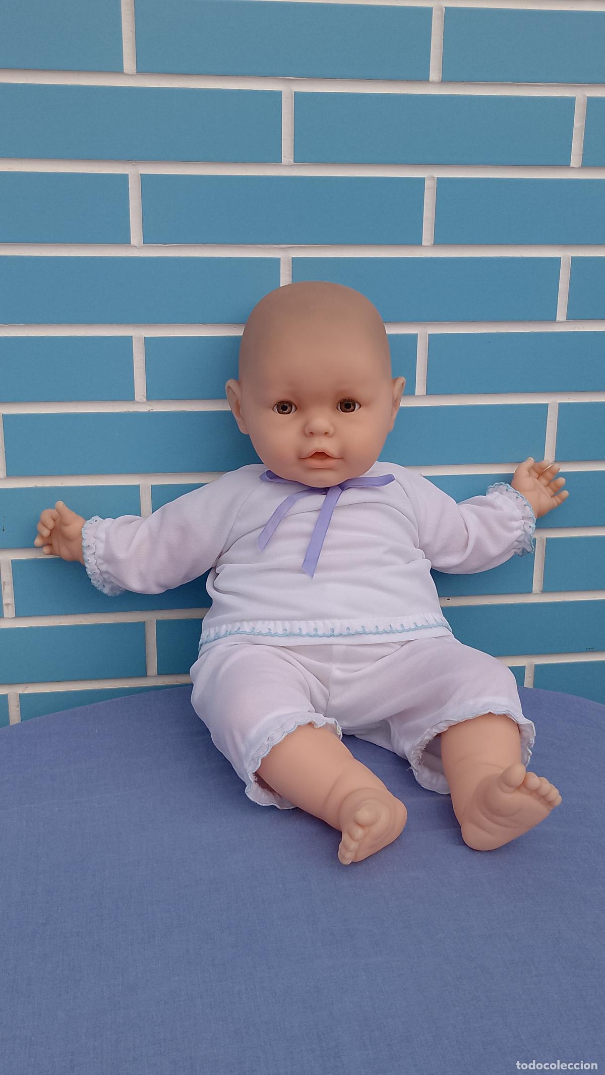 Mu&ntilde;ecas espa&ntilde;olas modernas: Mu&ntilde;eco Minene el Reci&eacute;n Nacido de Berjusa a&ntilde;os 80 de 60 cm