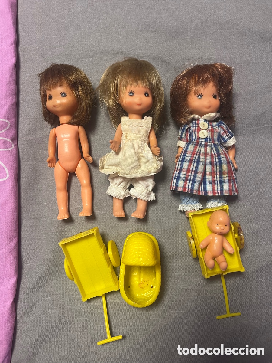 Mu&ntilde;ecas espa&ntilde;olas modernas: Lote, baleado de Laura, de las monta&ntilde;as de accesorios