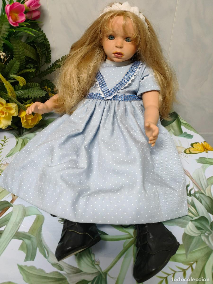 Mu&ntilde;ecas espa&ntilde;olas modernas: MU&Ntilde;ECA ESPA&Ntilde;OLA ASI 1998. ED. ESPECIALES. VINILO/CUERPO PA&Ntilde;O.58 CM. M&Aacute;S REGALOS GRATIS