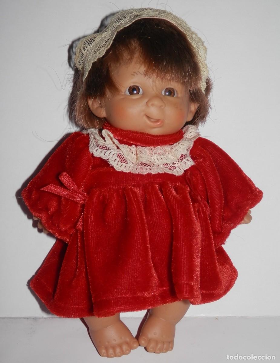 Mu&ntilde;ecas espa&ntilde;olas modernas: PEQUE&Ntilde;A MU&Ntilde;ECA DE LA MARCA DANTON - Foto 1