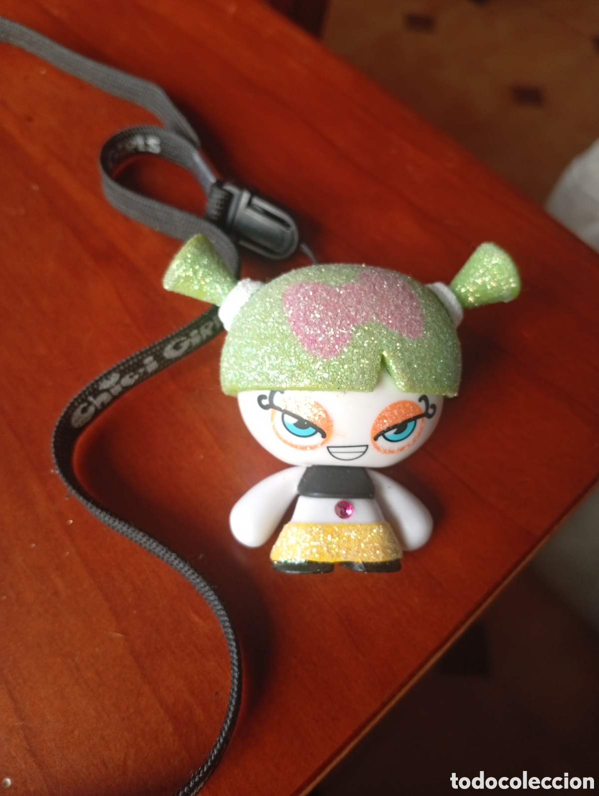 Mu&ntilde;ecas espa&ntilde;olas modernas: MU&Ntilde;ECA CHIC I GIRLS DE FAMOSA DESCATALOGADA