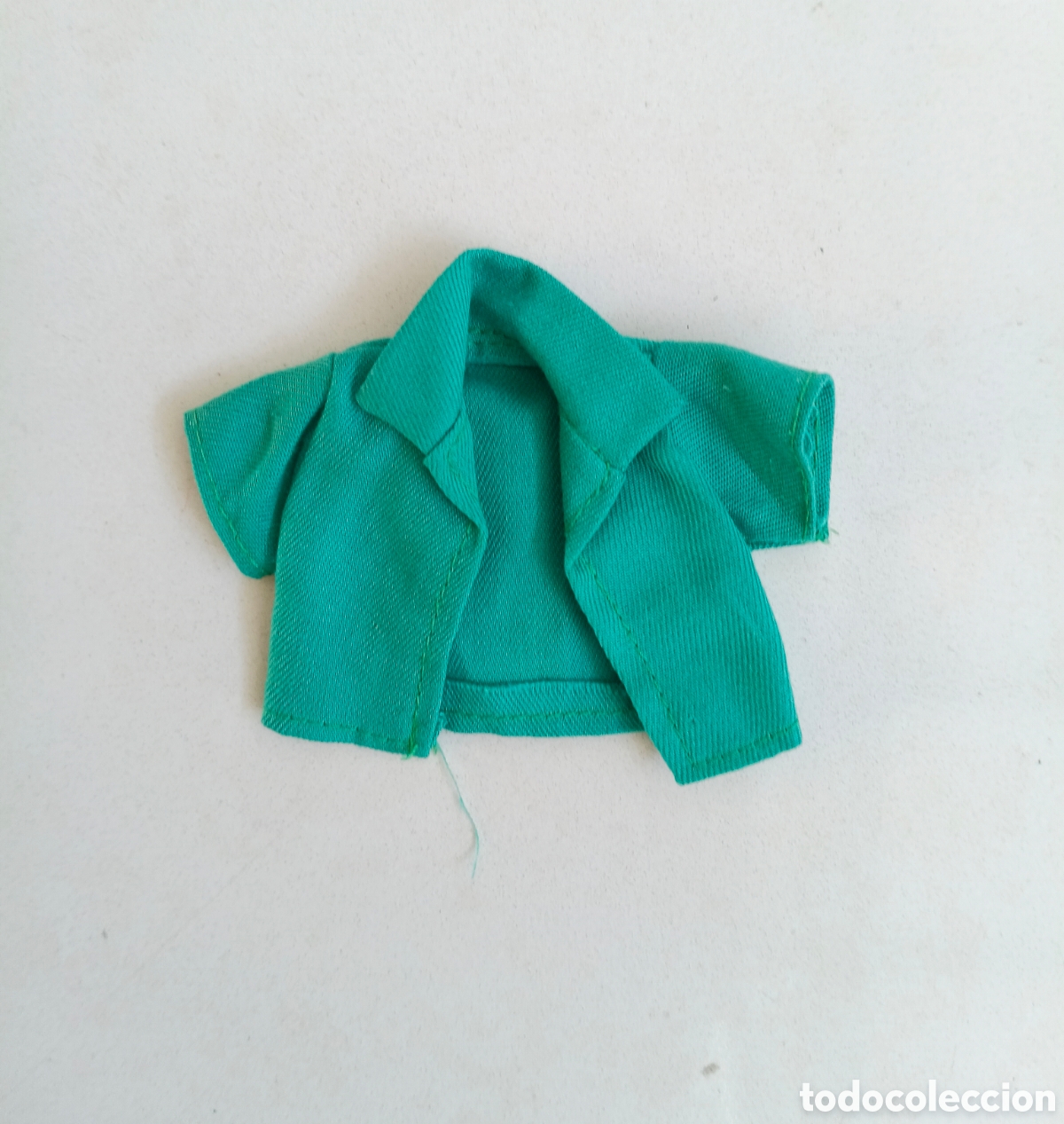 Mu&ntilde;ecas espa&ntilde;olas modernas: Chabel Diffusion camisa verde Feber a&ntilde;os 80 90 - Foto 1