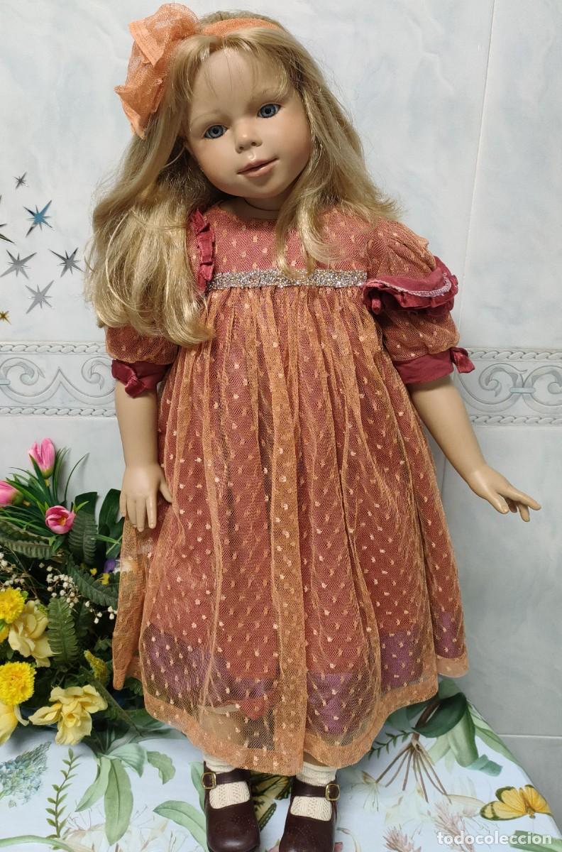Mu&ntilde;ecas espa&ntilde;olas modernas: MU&Ntilde;ECA ESPA&Ntilde;OLA COLECCI&Oacute;N CARMEN GONZ&Aacute;LEZ. VINILO/CUERPO PA&Ntilde;O. 74 CM. M&Aacute;S REGALOS GRATIS