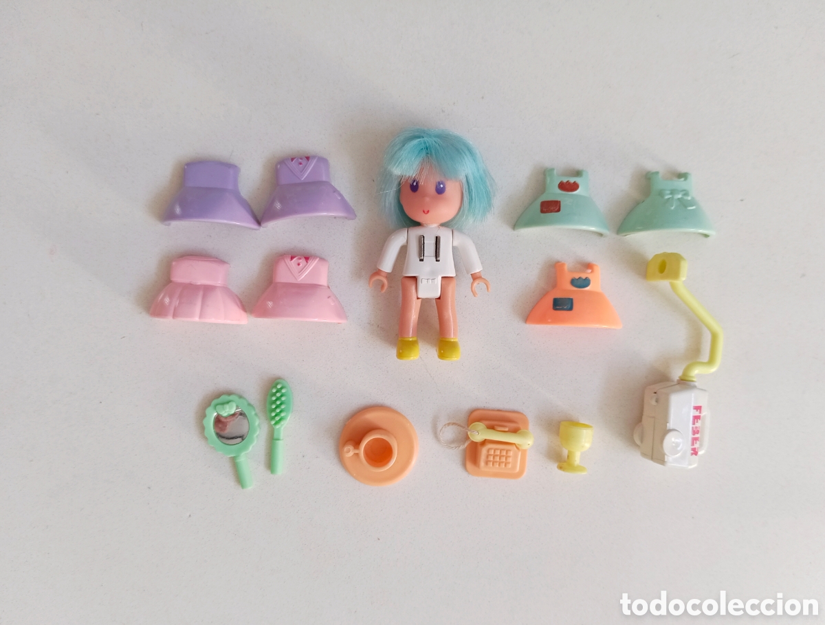 Mu&ntilde;ecas espa&ntilde;olas modernas: Mu&ntilde;eca Tris Tras Feber Tris coqueta mu&ntilde;eca peque&ntilde;a pelo azul vestidos a&ntilde;os 90 im&aacute;n pinypon chabel