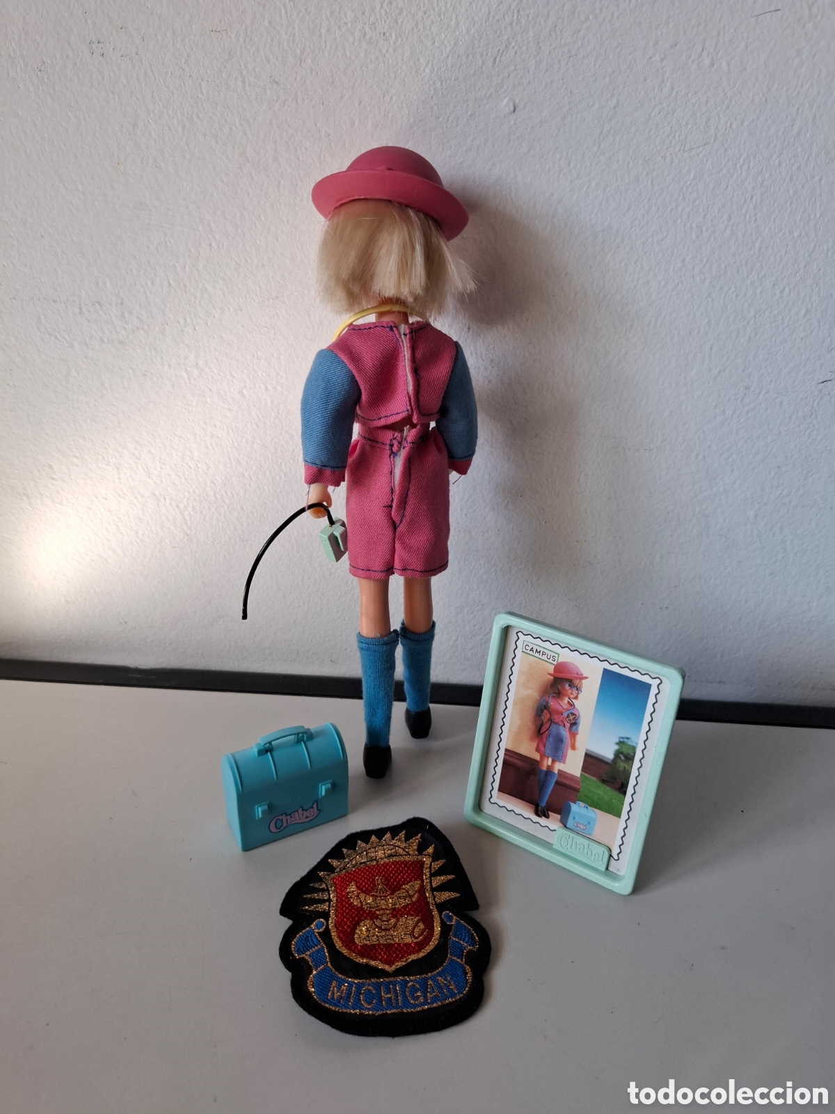Mu&ntilde;ecas espa&ntilde;olas modernas: Mu&ntilde;eca Chabel high school Feber - Foto 2