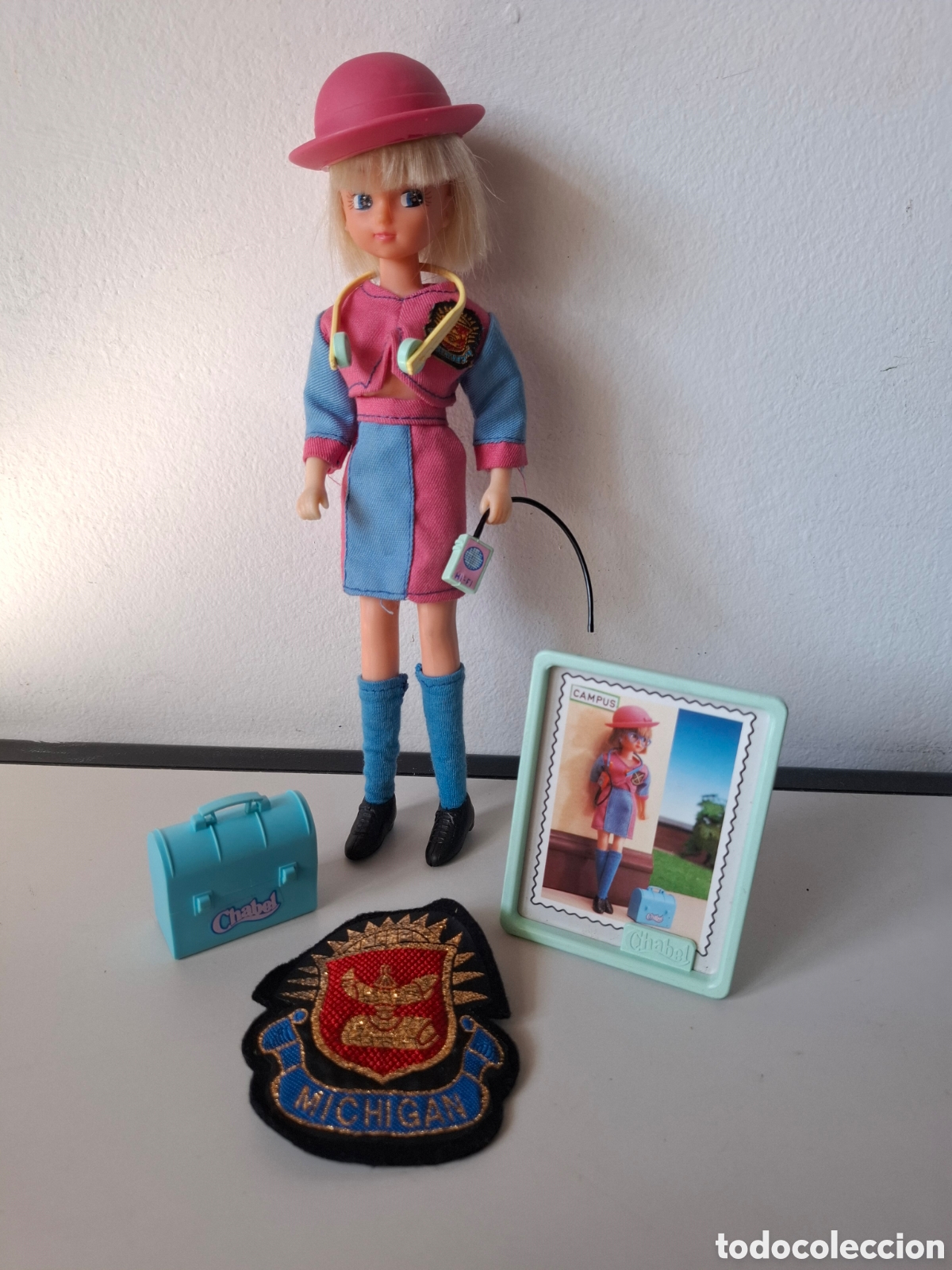 Mu&ntilde;ecas espa&ntilde;olas modernas: Mu&ntilde;eca Chabel high school Feber - Foto 1