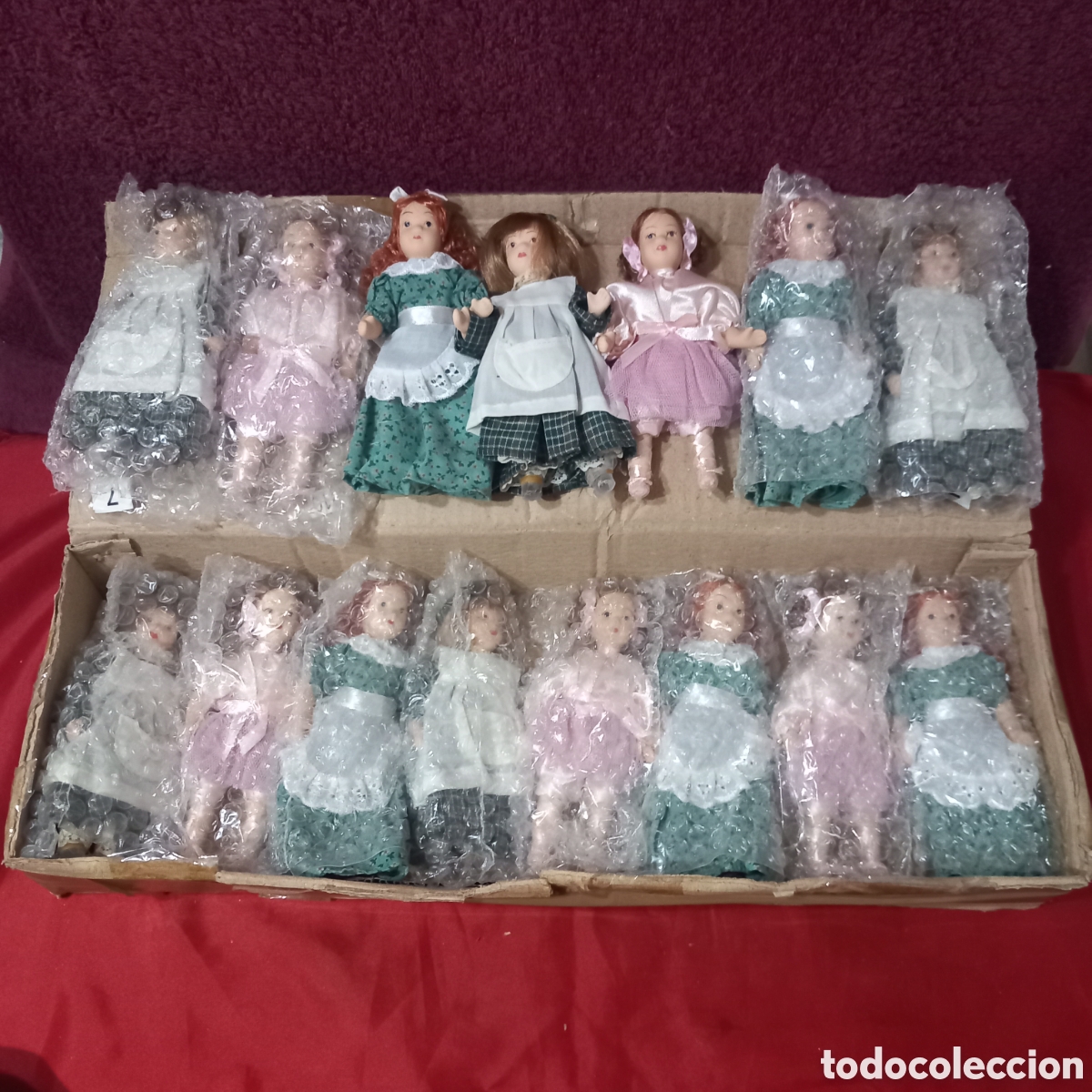Mu&ntilde;ecas espa&ntilde;olas modernas: CAJA CON 15 MU&Ntilde;EQUITAS DE PORCELANA NUEVAS !!!)15cm aprox.