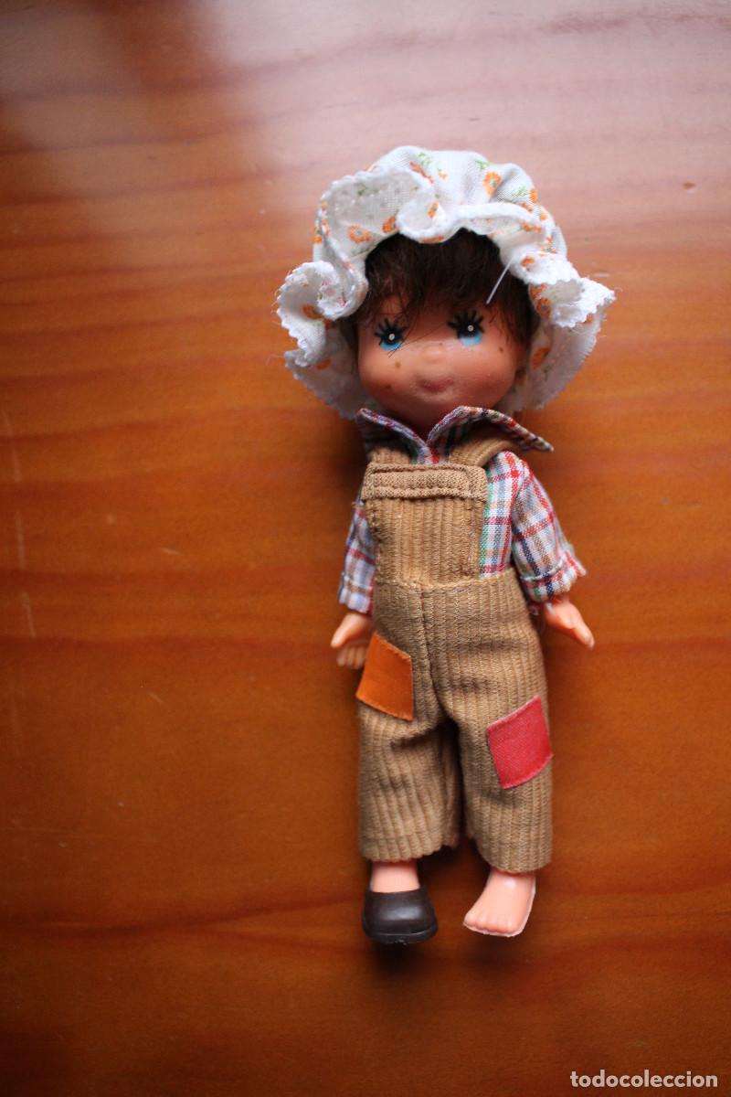 Mu&ntilde;ecas espa&ntilde;olas modernas: To&ntilde;o, el amigo de Laura de las monta&ntilde;as. Toyse.