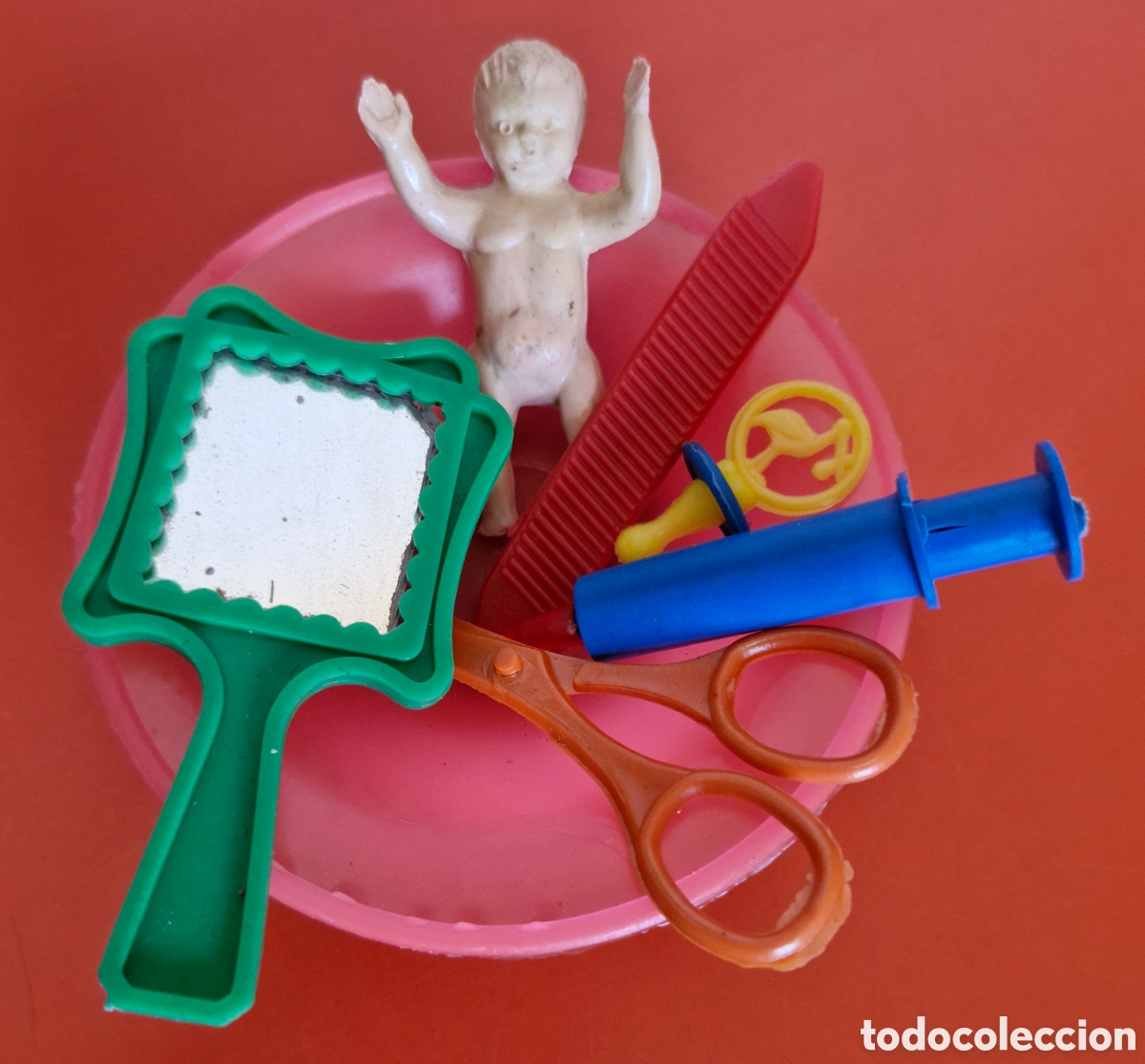 Mu&ntilde;ecas espa&ntilde;olas modernas: MINI PALANGANA CON MU&Ntilde;ECO Y ACCESORIOS.JUGUETES MEZQUITA 60'S.NUEVO.