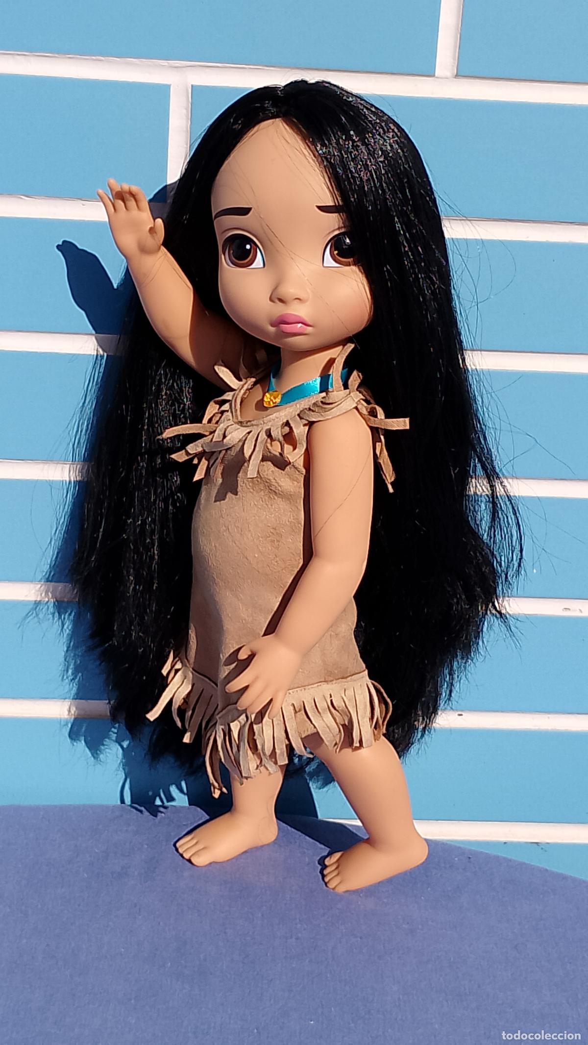 Moderne spanische Puppen: Mu&ntilde;eca Princesa Pocahontas de la colecci&oacute;n Disney Animators