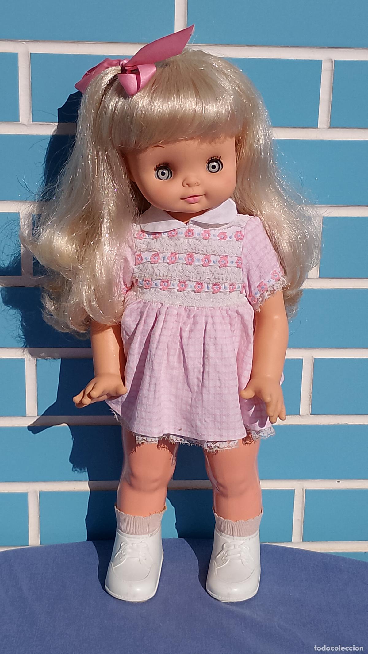 Mu&ntilde;ecas espa&ntilde;olas modernas: Antigua mu&ntilde;eca italiana Romina de Mattel y Ratti, a&ntilde;os 60