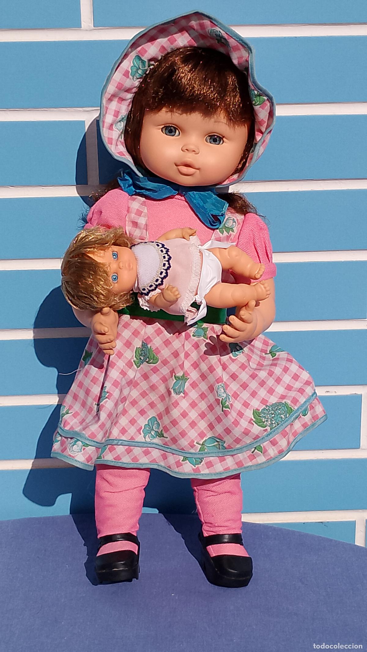 Mu&ntilde;ecas espa&ntilde;olas modernas: Antigua mu&ntilde;eca Mency Mam&aacute; con beb&eacute; Mencyn de Jesmar