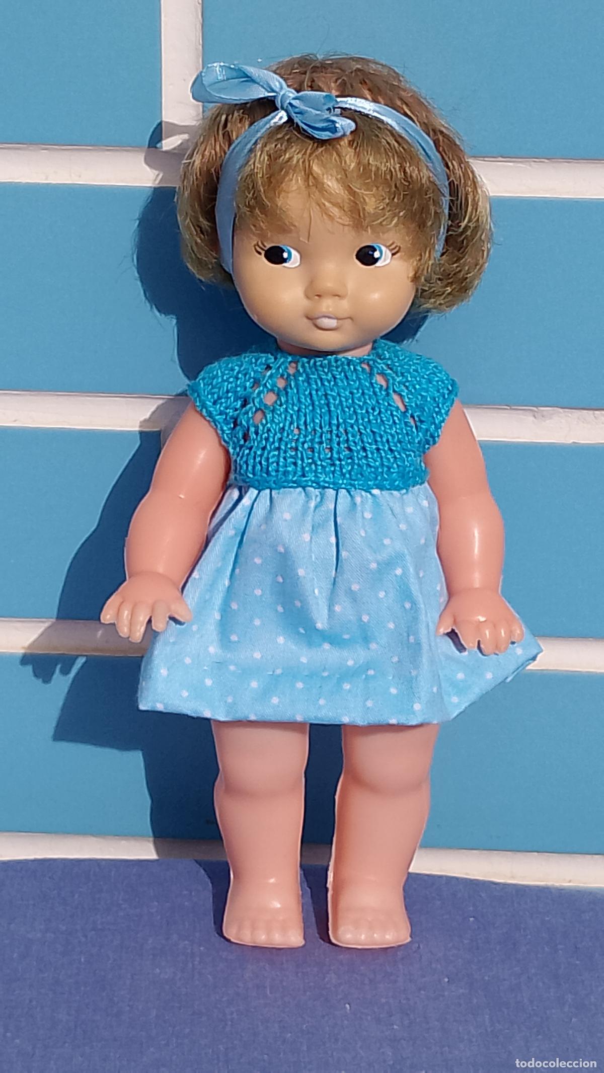 Mu&ntilde;ecas espa&ntilde;olas modernas: Antigua mu&ntilde;eca espa&ntilde;ola estilo recortable