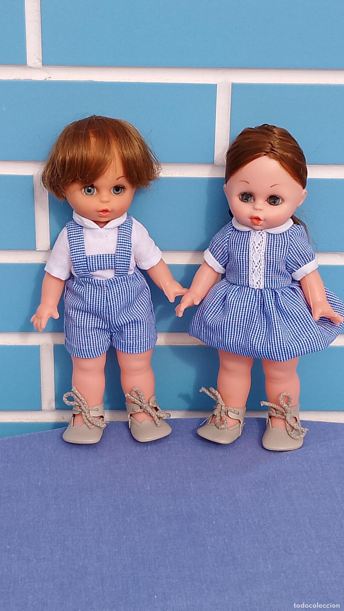 Mu&ntilde;ecas espa&ntilde;olas modernas: Antiguos mu&ntilde;ecos mellizos ni&ntilde;o y ni&ntilde;a de los a&ntilde;os 60