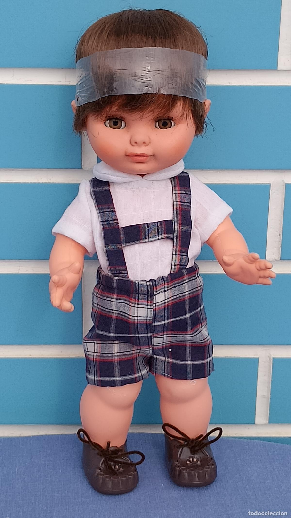 Mu&ntilde;ecas espa&ntilde;olas modernas: Antiguo mu&ntilde;eco Clarita o Adelita ni&ntilde;o de Toyse