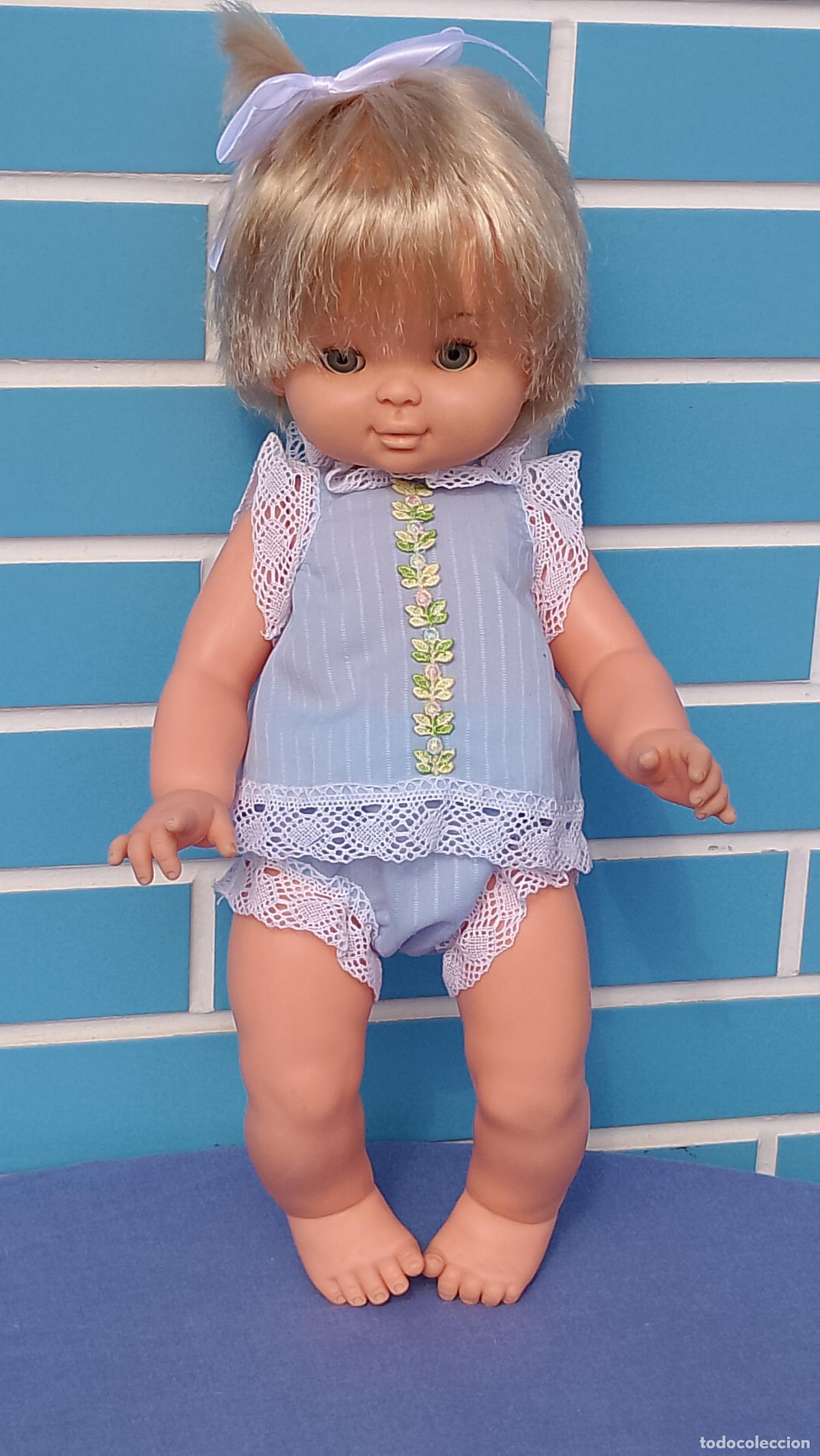 Mu&ntilde;ecas espa&ntilde;olas modernas: Antigua mu&ntilde;eca beb&eacute; de b.b.