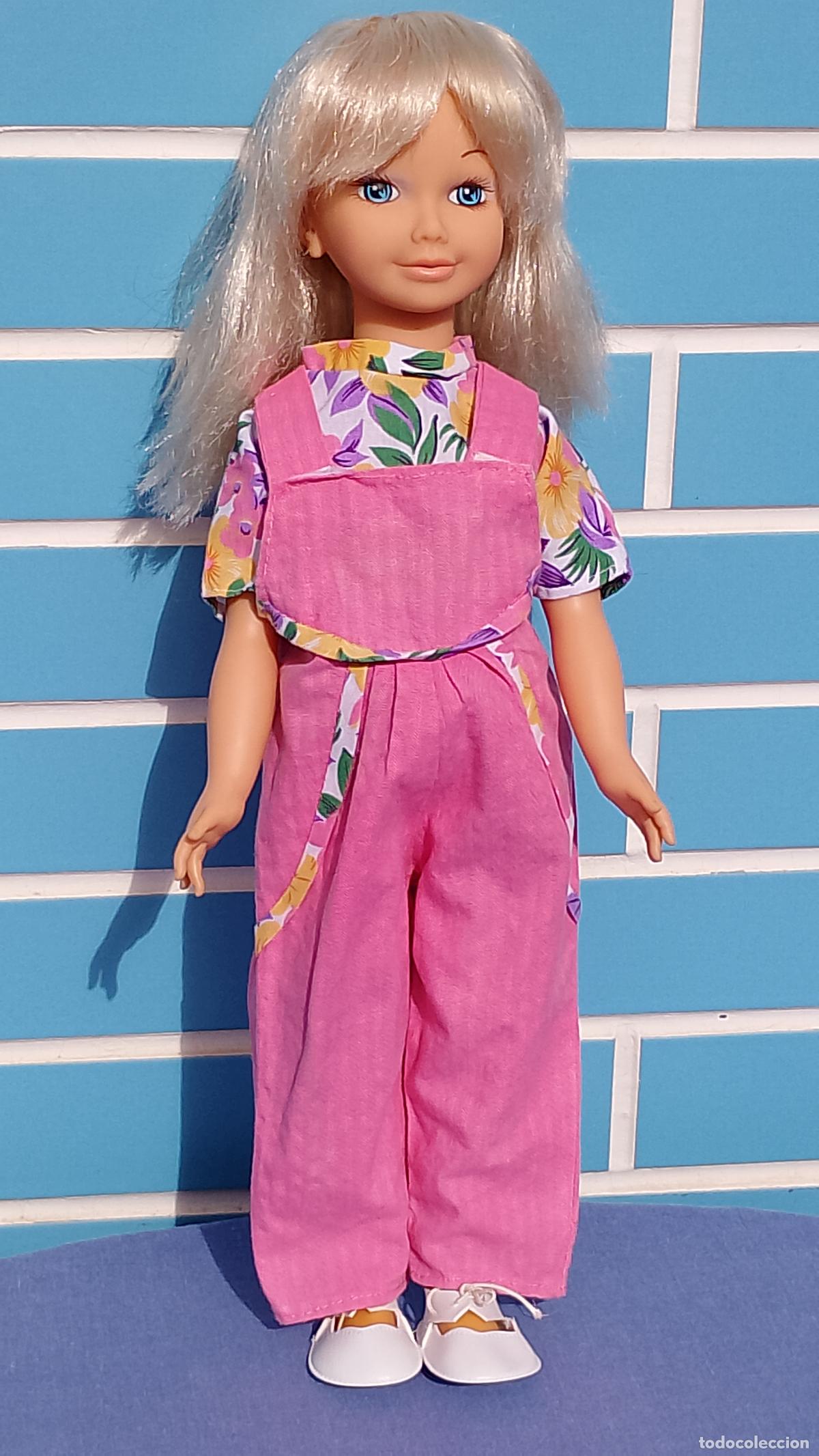 Mu&ntilde;ecas espa&ntilde;olas modernas: Antigua mu&ntilde;eca July Mam&aacute; embarazada de Jesmar con beb&eacute;