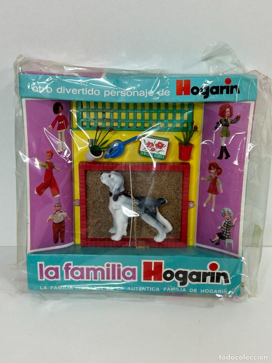 Mu&ntilde;ecas espa&ntilde;olas modernas: FAMILIA HOGARIN PERRO CON SU CAJA