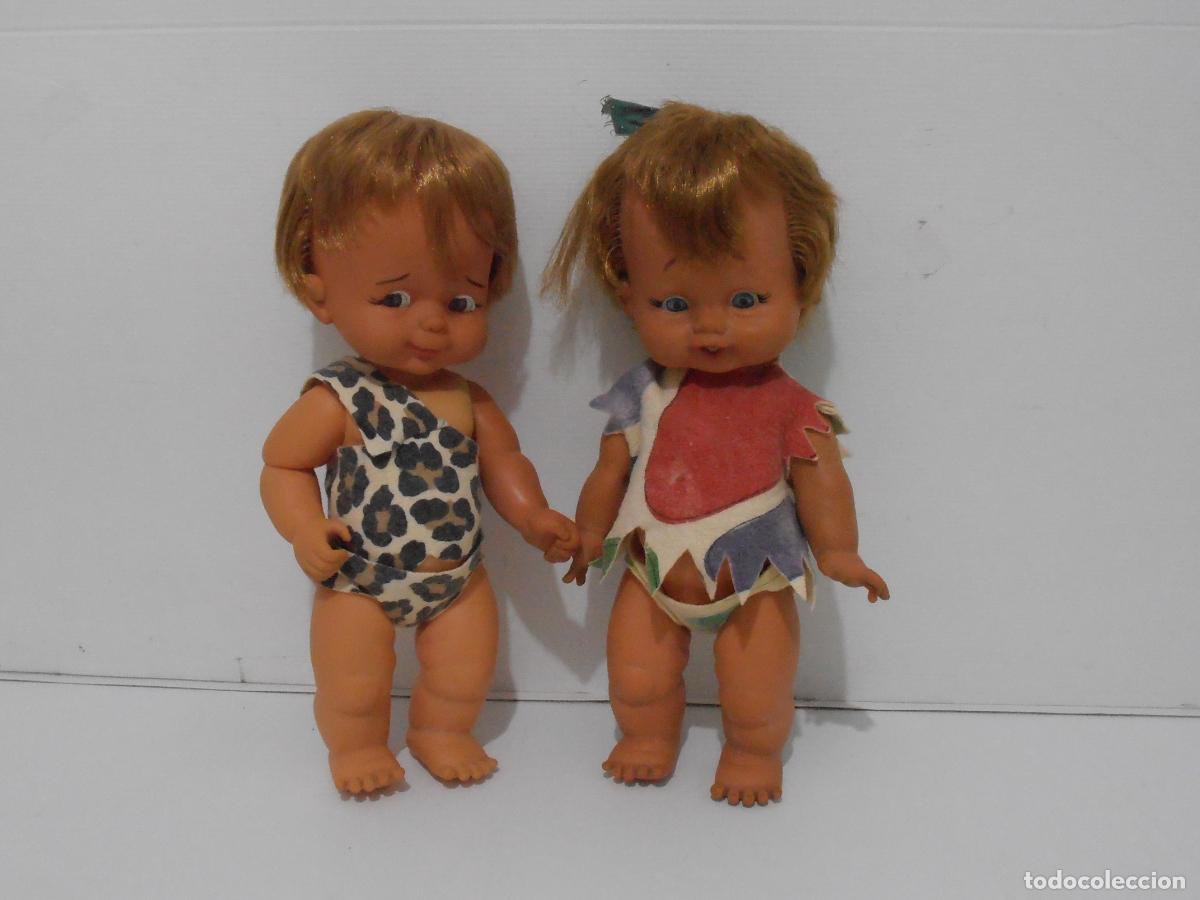 Mu&ntilde;ecas espa&ntilde;olas modernas: PAREJA DE MU&Ntilde;ECOS, PEBBLES Y BAM BAM, NOVO GAMA, HANNA BARBERA, BUEN ESTADO