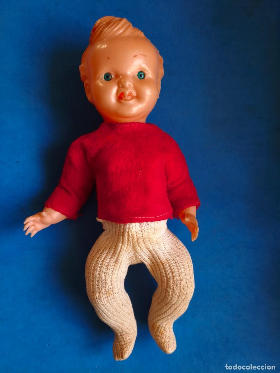 Mu&ntilde;ecas espa&ntilde;olas modernas: Mu&ntilde;eco. A catalogar.