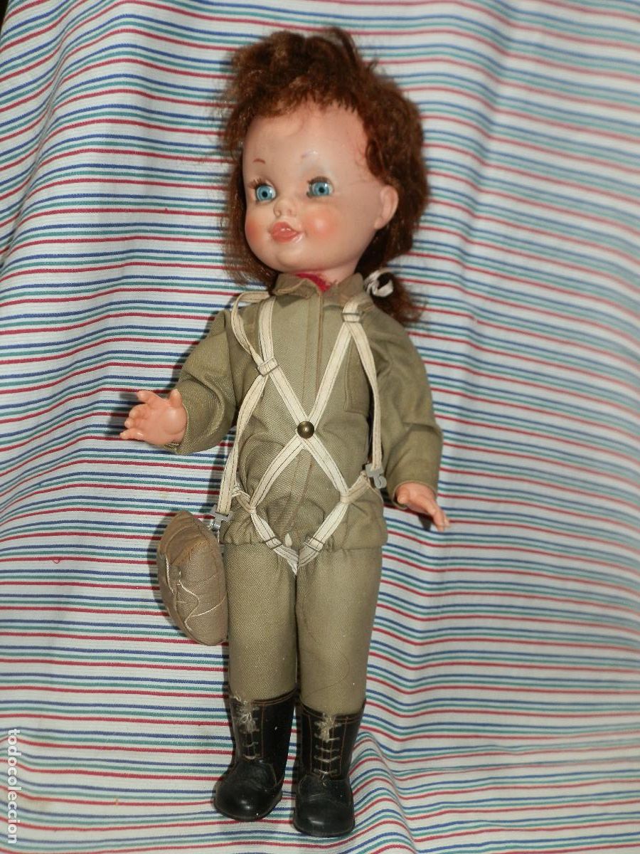 Mu&ntilde;ecas espa&ntilde;olas modernas: ANTIGUA MU&Ntilde;ECA BERNA PARACAIDISTA, A&Ntilde;OS 60/70