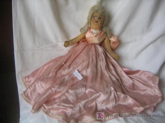 Mu&ntilde;ecas extranjeras: PRECIOSA MU&Ntilde;ECA DE TRAPO FRANCESA. HACIA 1900 - Foto 1