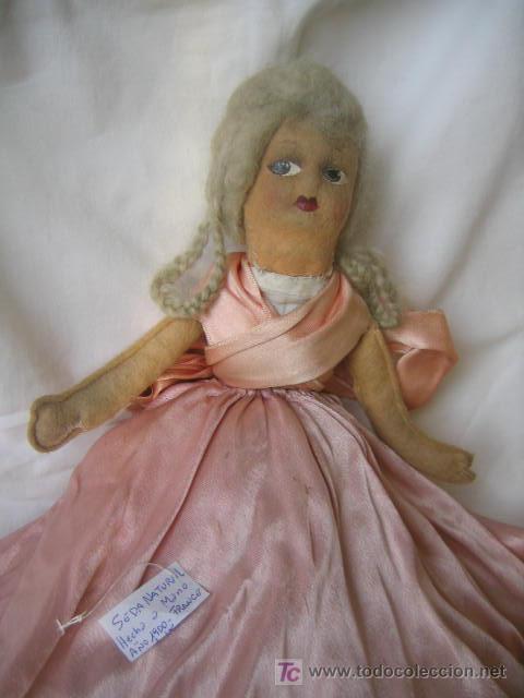 Mu&ntilde;ecas extranjeras: PRECIOSA MU&Ntilde;ECA DE TRAPO FRANCESA. HACIA 1900 - Foto 4