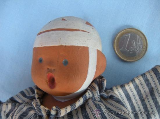 Mu&ntilde;ecas extranjeras: MU&Ntilde;ECA MU&Ntilde;ECO CON CABEZA DE BARRO - Foto 1