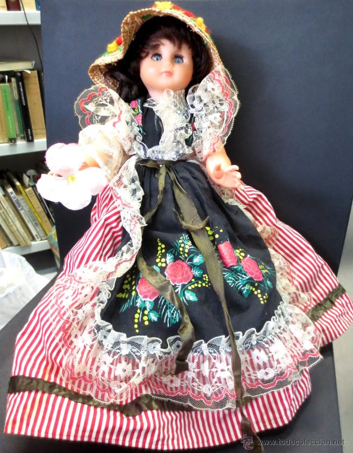 Mu&ntilde;ecas extranjeras: MU&Ntilde;ECA FRANCESA A&Ntilde;OS 60-70 CON PEANA - Foto 1