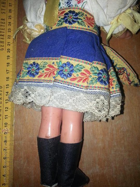Mu&ntilde;ecas extranjeras: antigua mu&ntilde;eca espectacuar vestida - Foto 5
