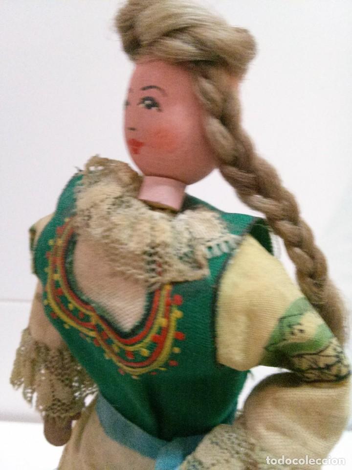 Mu&ntilde;ecas extranjeras: mu&ntilde;eca de alambre traje tradicional de bulgaria - Foto 11