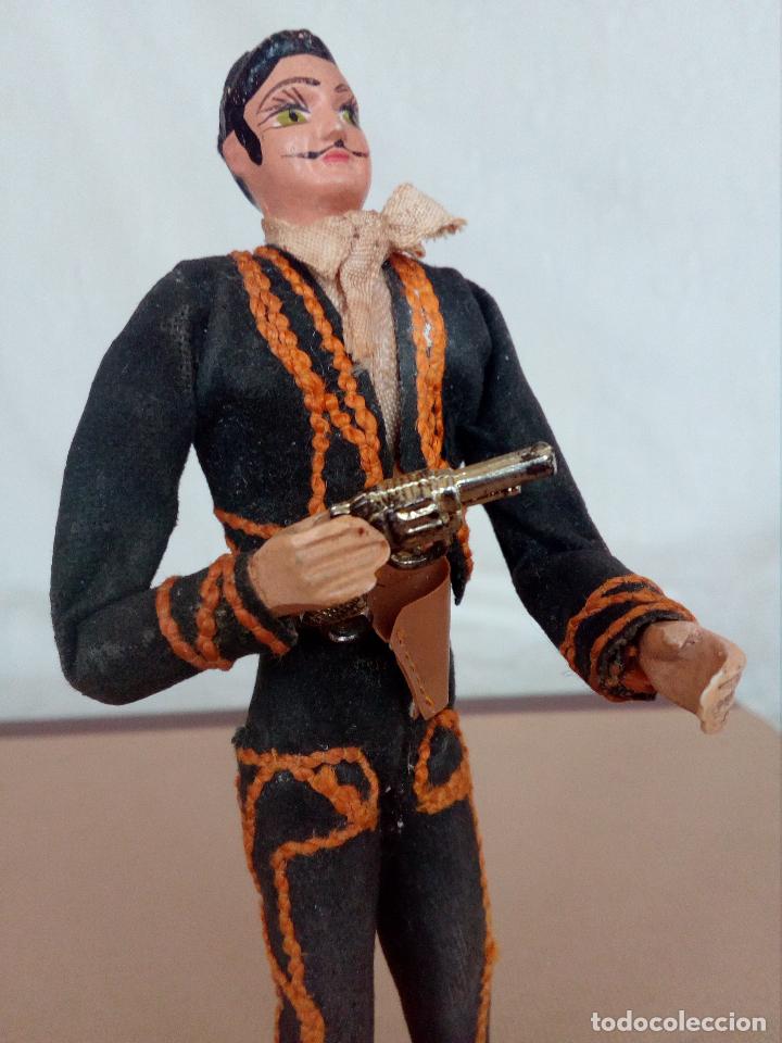 Mu&ntilde;ecas extranjeras: ANTIGUO CHARRO MEXICANO DE CELULOIDE A&Ntilde;OS 40. - Foto 1
