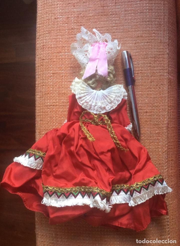 Mu&ntilde;ecas extranjeras: Antigua mu&ntilde;eca extranjera antigua - Foto 11